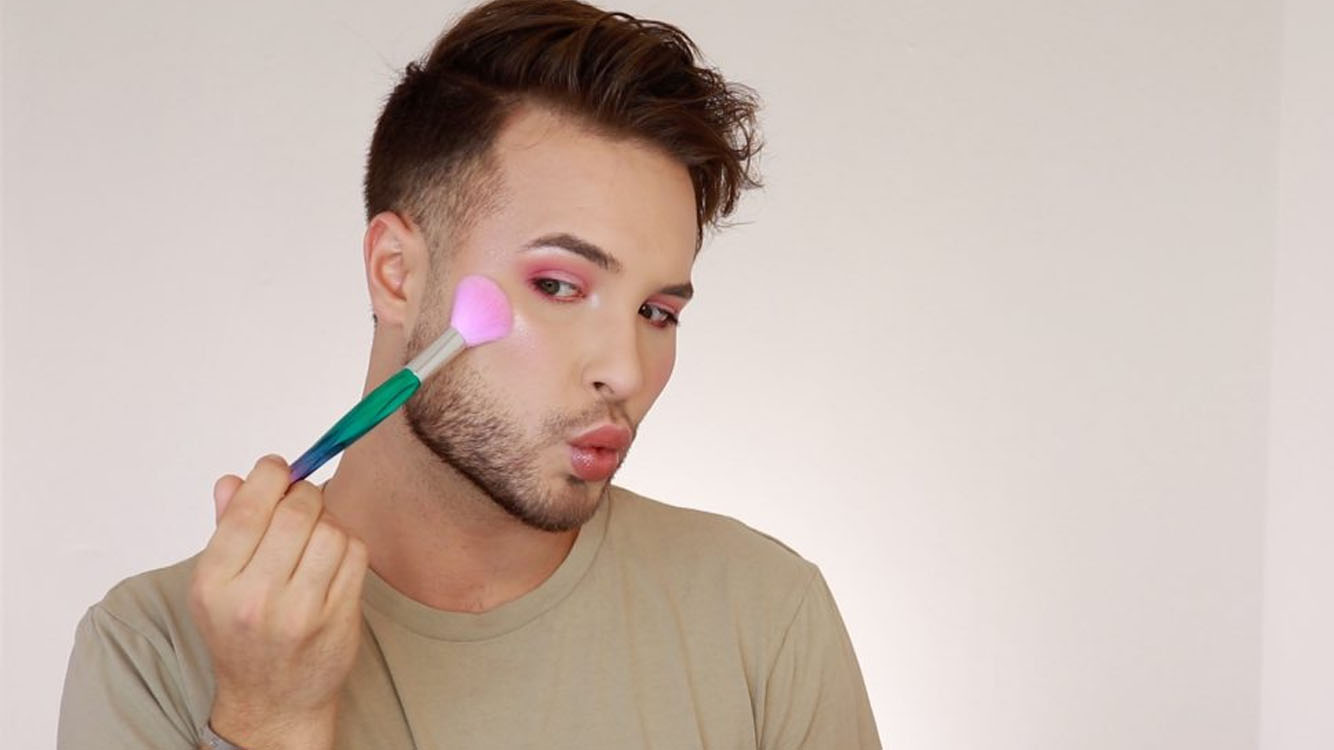 Frühlingsgefühle: Das perfekte Rouge.